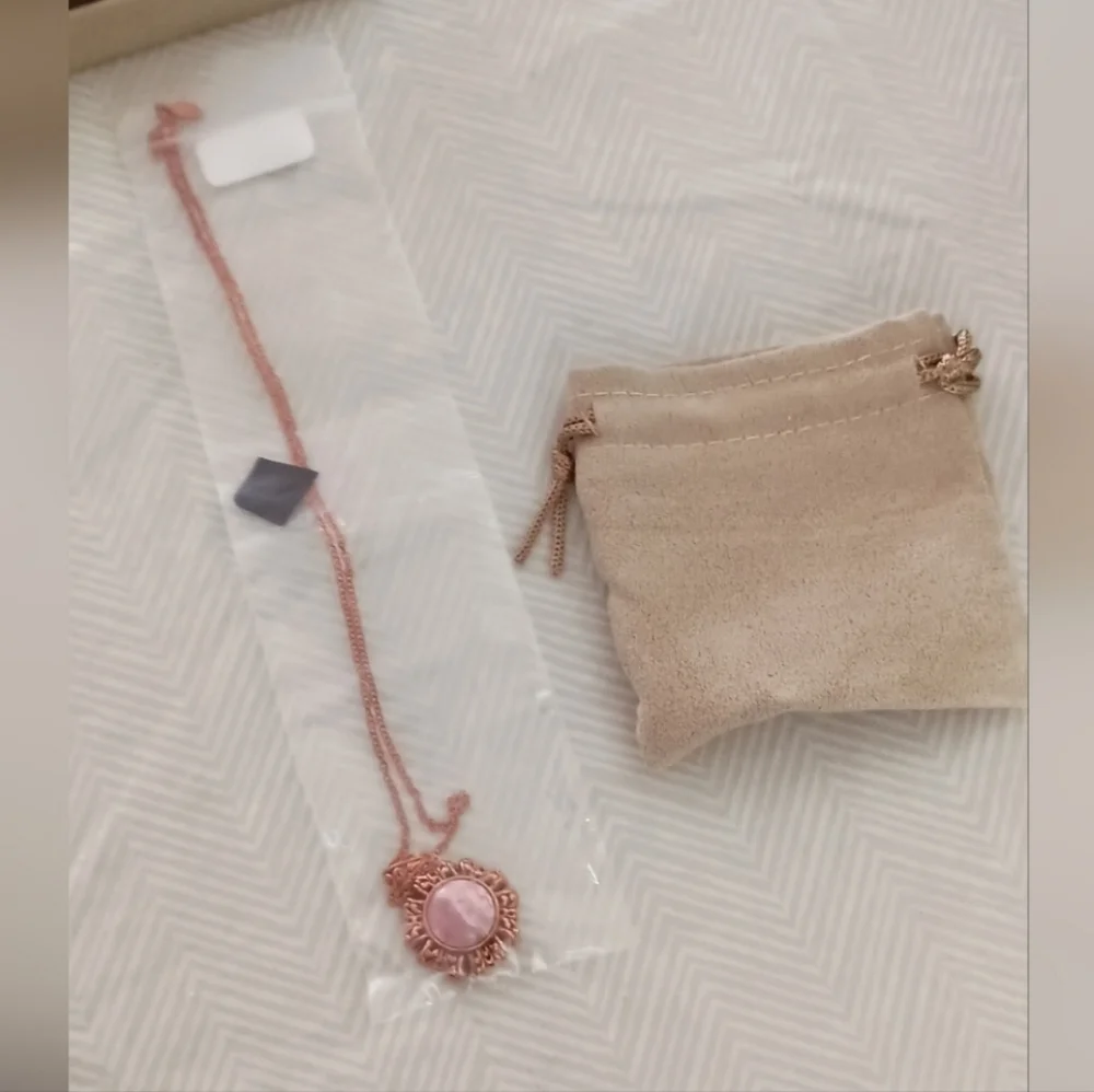 Pink Pendant Necklace with Pouch - Picture 1 of 2